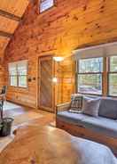 Imej utama Rustic Log Cabin w/ Updated Interior & Deck!