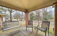 Lain-lain 4 Texarkana Pet-friendly Pad w/ Fenced Backyard