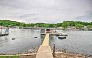 อื่นๆ 6 Waterfront Lake Ozark Home w/ Decks, Fire Pit