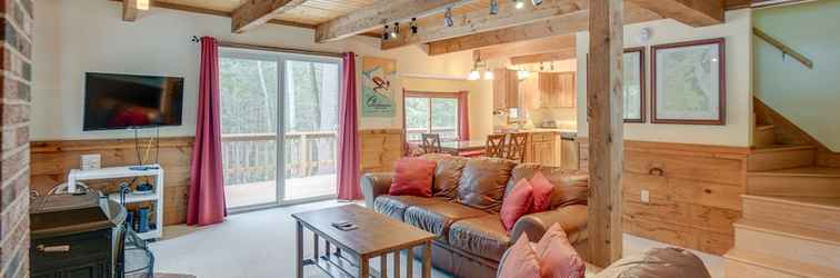 อื่นๆ Bartlett Vacation Rental Cabin w/ Wraparound Deck!