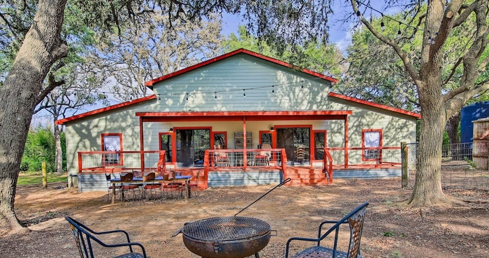 Khác Cabin in Helotes Hill Country ~ 9 Mi to Old Town!