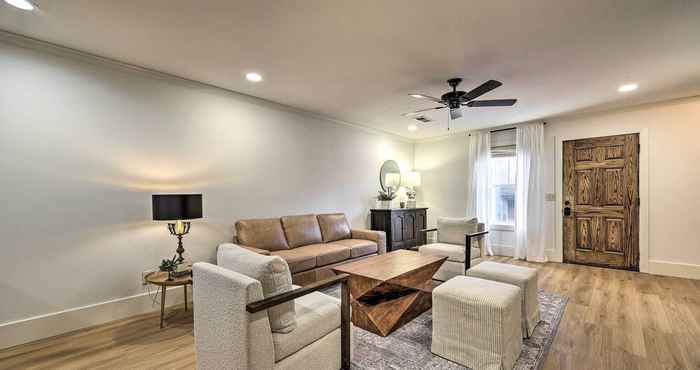 Others Chic Springdale Townhome Near Dining & Sports