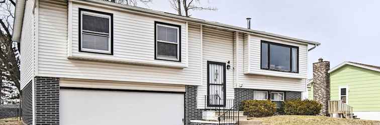 Others Cedar Rapids Rental w/ Yard ~ 6 Mi to Downtown!