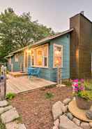 Imej utama East Tawas Cabin w/ Deck, Backyard & Fire Pit!