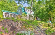 Others 4 Dreamy Bucksport Hideaway on Freshwater Pond!