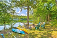 Others Dreamy Bucksport Hideaway on Freshwater Pond!