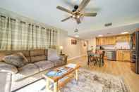 Others Cozy Sevierville Condo: Balcony, Pool Access