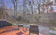 Lain-lain 4 'house in the Woods' in Ooltewah w/ Fire Pit!