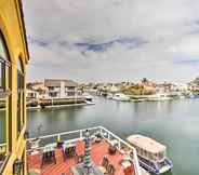 Others 5 Luxe Waterfront Oxnard Getaway w/ Private Hot Tub!