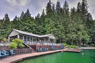 Others 4 Luxurious Waterfront Retreat w/ Private Pond!