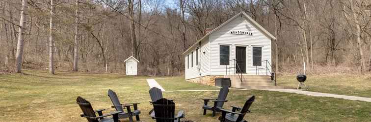 Lainnya Pet-friendly Blue Mounds Vacation Rental w/ Yard!