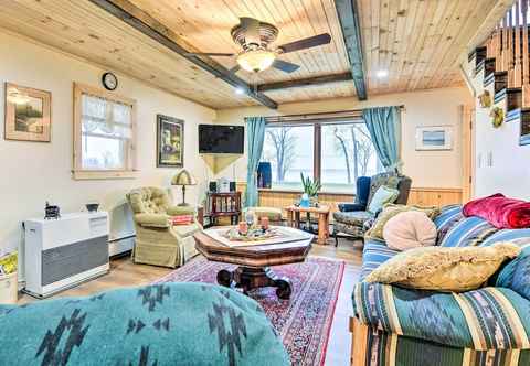 Others Lake Champlain Vacation Rental on Private Lot