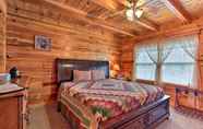 Lainnya 7 Rustic Sevierville Cabin w/ Covered Porch!