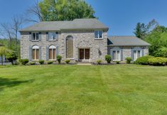 Others 2 Spacious Buffalo Brick Home w/ Backyard!