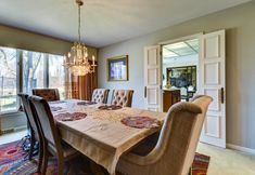 Others 6 Spacious Buffalo Brick Home w/ Backyard!