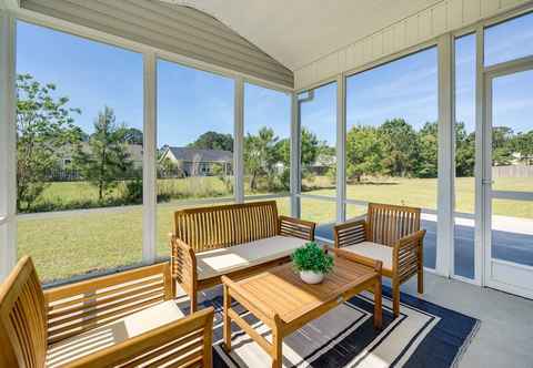 อื่นๆ Wilmington Vacation Rental ~ 9 Mi to Beach!