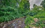 Others 7 Tranquil Creekside Tiny Home in Dutch Country