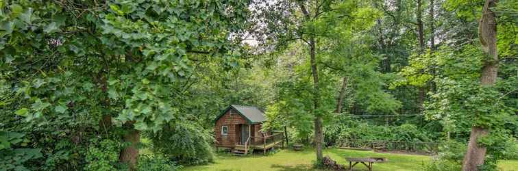 Others Tranquil Creekside Tiny Home in Dutch Country