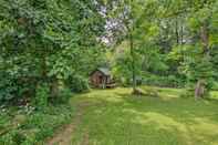 Others Tranquil Creekside Tiny Home in Dutch Country