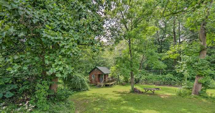 Others Tranquil Creekside Tiny Home in Dutch Country