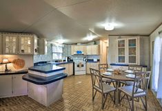 Others 4 Quiet Utopia Cabin w/ Deck & Mountain Views!