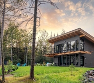 Others 2 Waterfront Cabin on Lake Superior w/ Fire Pit