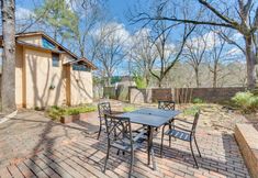 其他 7 Spacious Little Rock Home w/ Yard & Game Room