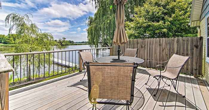 Others Charming Horicon Cottage + Dock on Rock River