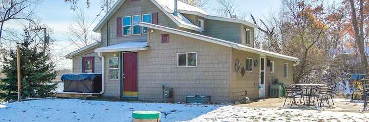 Others Colorful Cottage w/ Porch - Steps to Long Lake!