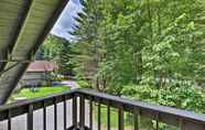 Lainnya 6 Charming Roan Mtn Cabin Across From Creek!