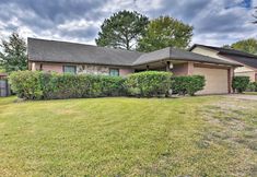 Others 2 Pet-friendly Missouri City Home w/ Fenced-in Yard!