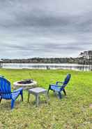 Imej utama Lakefront House w/ Boat Dock on Lake Conroe!