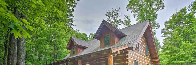 Others Lake Wallenpaupack Cabin w/ Shared Pool!