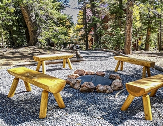 Others 2 Newly Renovated A-frame Cabin w/ Fire Pit!