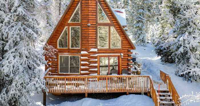 Others Newly Renovated A-frame Cabin w/ Fire Pit!