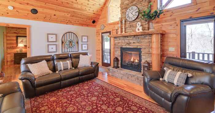 Others Sparta Cabin Stay w/ Gas Grill + Mountain Views!