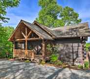 Lain-lain 3 'see Forever' Bryson City Cabin w/ Hot Tub & Deck!