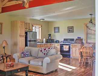 Others 2 Rural Farmhouse Cabin on 150 Private Wooded Acres!