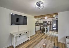 Khác 5 Updated Bristol Retreat ~ 2 Miles to Downtown!