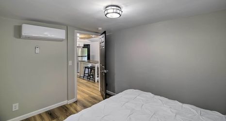 Khác 2 Updated Bristol Retreat ~ 2 Miles to Downtown!