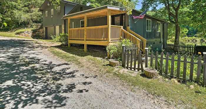 Others Dreamy Smoky Mountain Cabin: Deck & Fire Pit