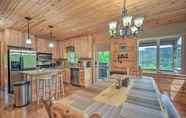 Lainnya 3 Spacious Franklin Getaway w/ Deck + Mtn Views