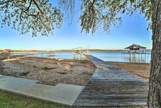 其他 Private Beach & Dock: Home on Eagle Mountain Lake