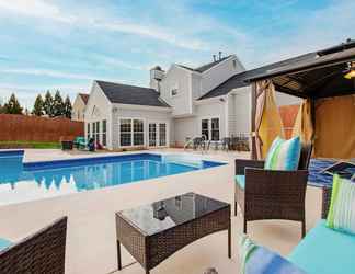 Others 2 Gorgeous Graham Home With Private Outdoor Pool!