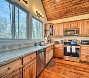 Others 5 'glenville Serenity Lodge' Cabin: Lake Views!