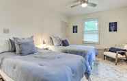 Lain-lain 2 Lewes Cottage w/ Pool Access: 10 Mi to Beach!