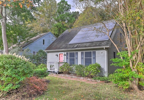 Others Lewes Cottage w/ Pool Access: 10 Mi to Beach!