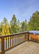 ภาพหลัก Stunning Sequim Hideaway w/ Hot Tub & Views