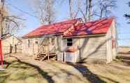 Others 4 Laurel Home w/ Gazebo, 11 Mi to Salisbury!