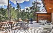 Others 6 Rustic Alto Cabin w/ Hot Tub, Deck & Fireplace!